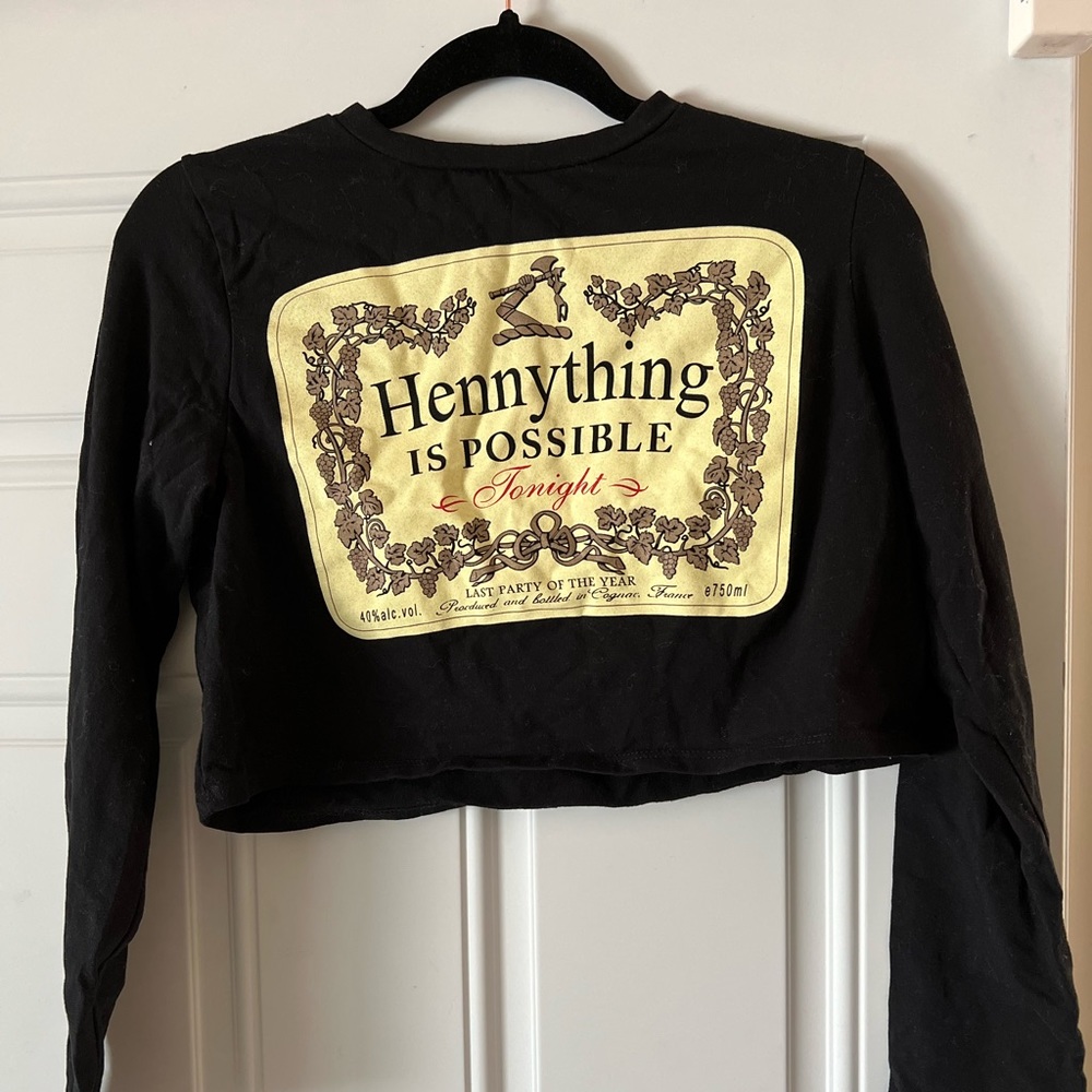Fashion nova Hennything is Possible long sleeve crop shirt!